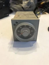 NEW OMRON ELECTRONIC TIMER MODULE RELAY 0-12 SEC H3CR-G8EL-303