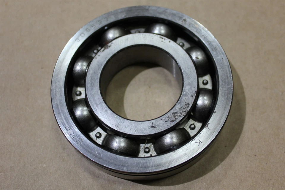 Cojinete de engranajes de transmisión M/T 14095509 ACDelco GM nuevo stock antiguo nuevo fabricante original Foto 2 de 4