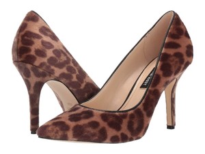 nine west leopard heels