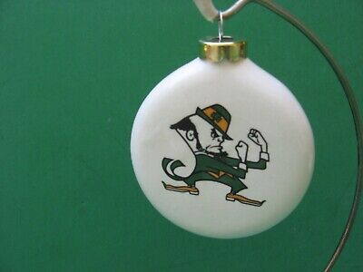 3 INCH ROUND GEORGIA TECH YELLOW JACKET CERAMIC HANGING ORNAMENT..AWESOME!