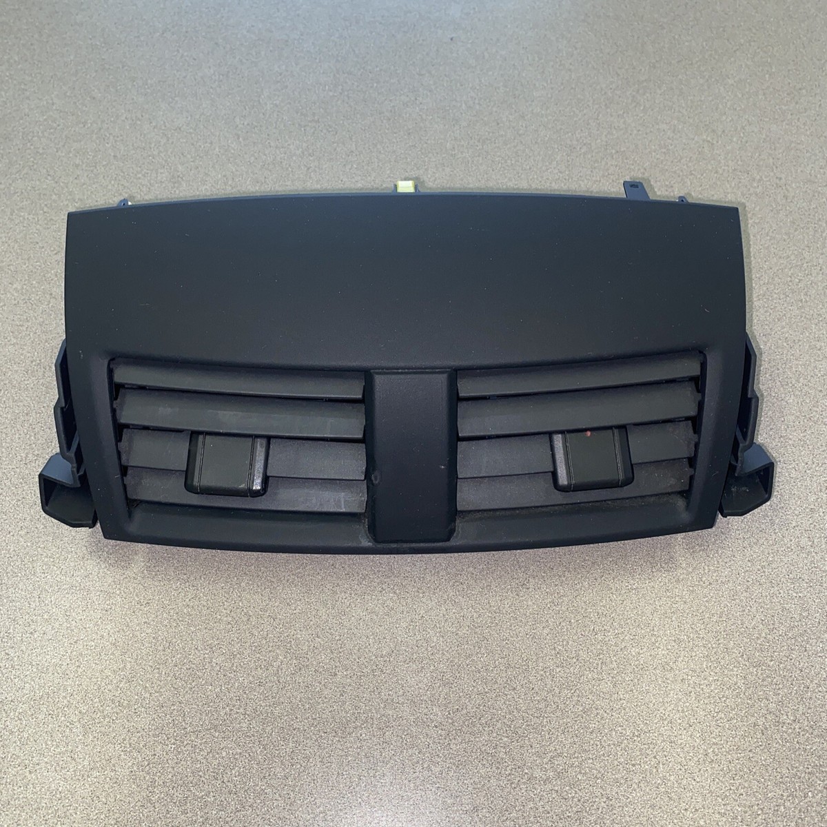 2006-2012 TOYOTA RAV4 CENTER DASH AC VENT OEM | eBay