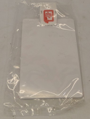 Coca Cola Collector Club Sealed Clipboard Collectible Clip Board Gift - Picture 2 of 3