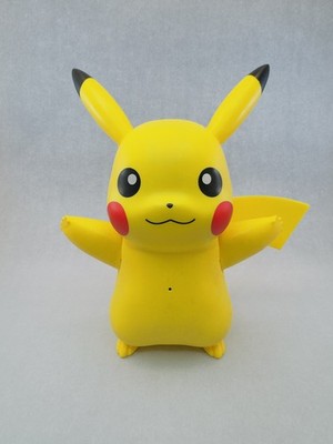 Jazwares Pokemon 2023 Interactive Pikachu Motion Activated Talking Figure works