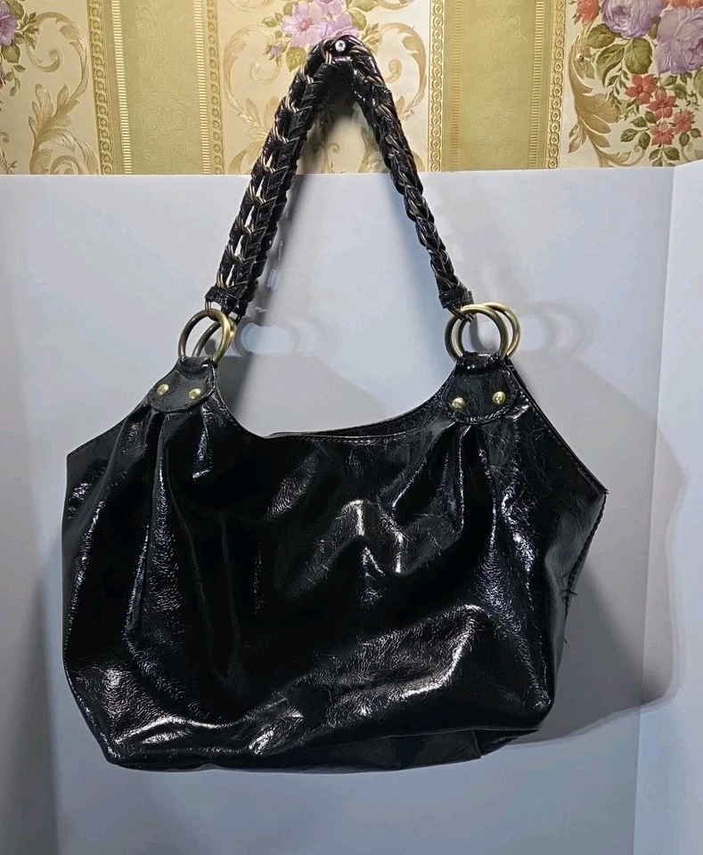 Gianni Bini Handbag Black Shiny Zip Gold Tone Lined - Image 2 of 4