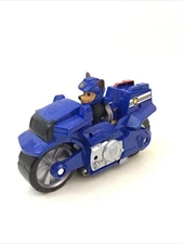 Paw Patrol Moto Pups Chase Deluxe Pull Back Motorcycle Vehicle And Figure