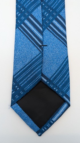 J. Ferrar Blue Checkered 100% Polyester Neck Tie NEW - Picture 7 of 8
