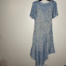 ASTR the Label Flutter Sleeve Dress in Blue Floral Size L
