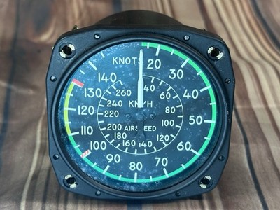 8000 United Instruments Airspeed Indicator (Code B.336)
