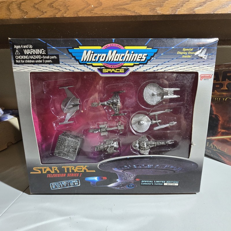 STAR TREK Television Series I Collectors Edition Micro Machines NEW Sealed