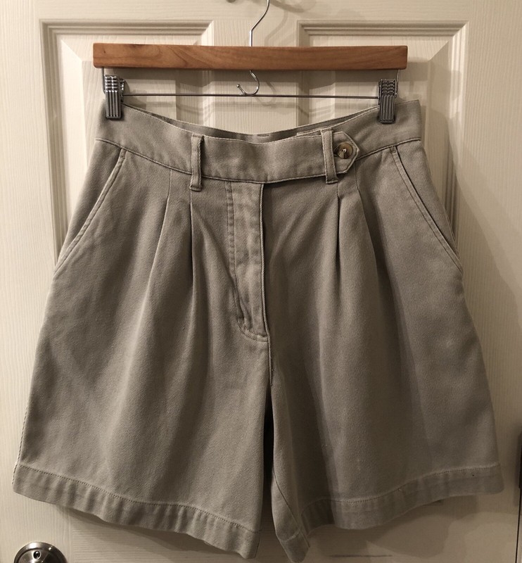 Eddie Bauer - 100% Cotton High-Waisted Pleated Shorts - Khaki - Size 12