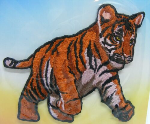 Little Critterz Embroidered Iron-on Animal Patch Tiger Cub LCPA251007 - Afbeelding 1 van 3