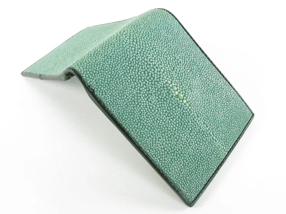 Carteira Bifold Pelgio Couro Genuíno Stingray Shagreen Pele (Natural, Preta) - Imagem 4 de 4