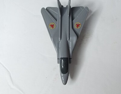 Matchbox Top Gun GPF95 swing wing