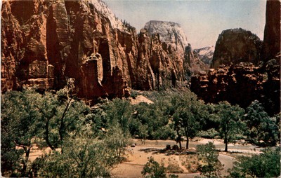 TEMPLE OF SINAWAVA, ZION NATIONAL PARK, UTAH, ZION CANY Postcard