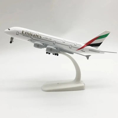 EMIRATES A380 20CM AIRBUS RÄDER METALL FLUGZEUG DIECAST FLUGZEUG MODELL GESCHENK 1:400