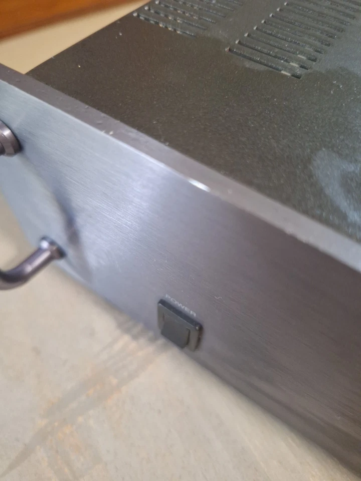 CARVER M 1.0T MAGNETIC FIELD POWER AMPLIFIER - Image 4 of 4