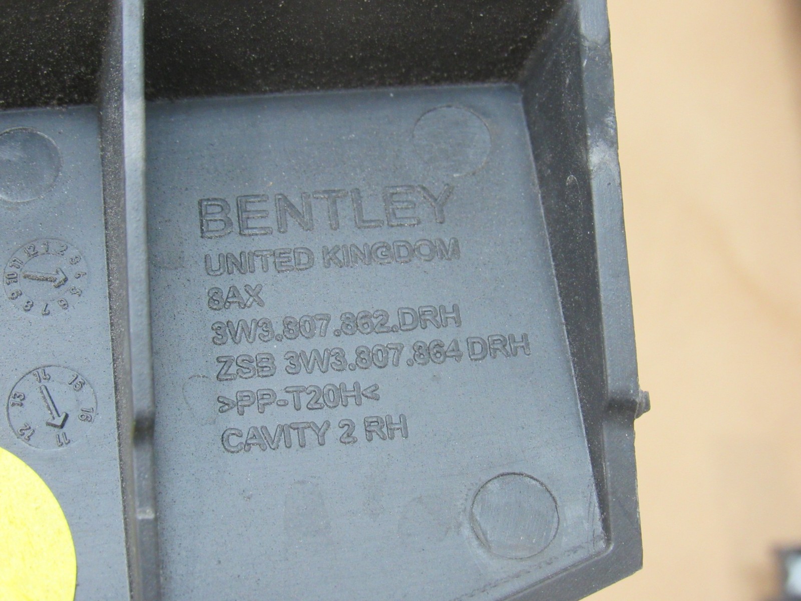 Bentley Continental GT 2012 Rear Bumper Support Bracket Mount Set 4 PCS 11-18 ;#