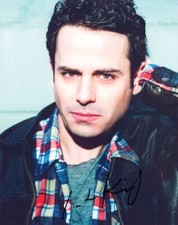 Luke Kirby Signed Autographed 8x10 Photo The Marvelous Mrs. Maisel Actor COA