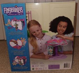 Fingerlings CAROUSEL TWIRL-A-WHIRL WOWWEE Playset 1 MONKEY 4 Swings Abigail NEW