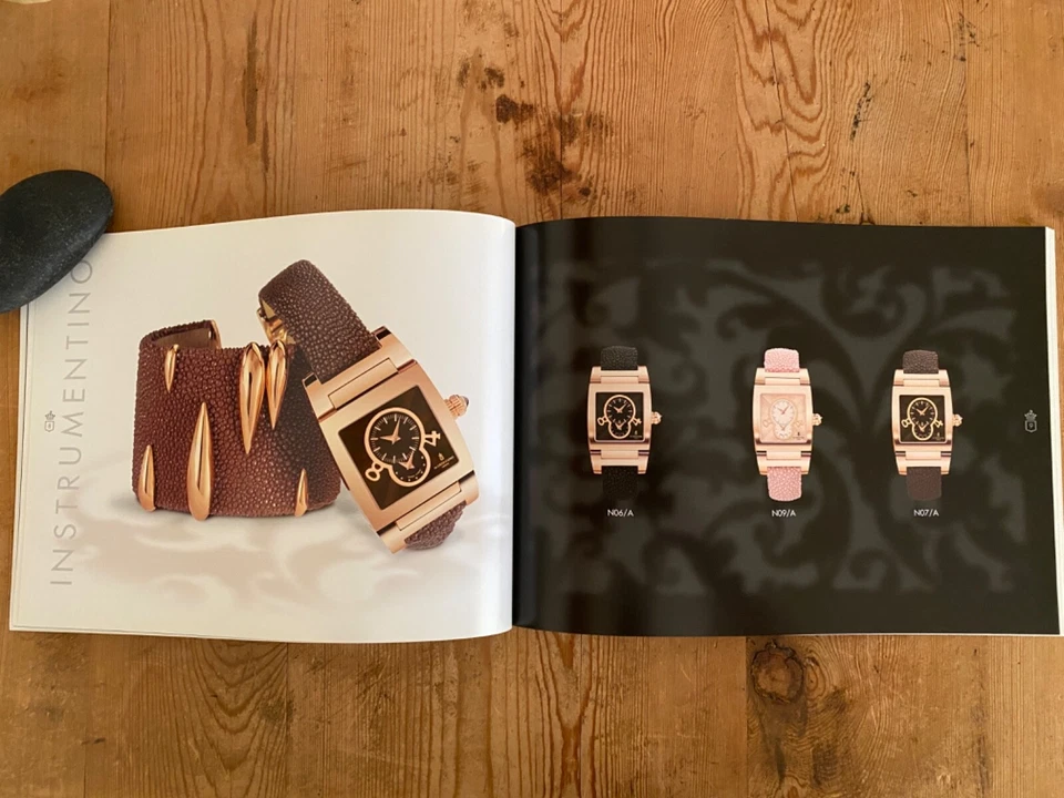 Catálogo DE GRISOGONO - Instrumentino - Inglés - Coleccionistas Foto 3 de 4