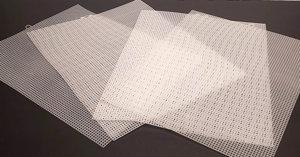 Mixed Lot of 7 Primo & Uniek Quick Count 10.5x13.5 Plastic Canvas Sheet 7 Mesh - Image 2 of 4