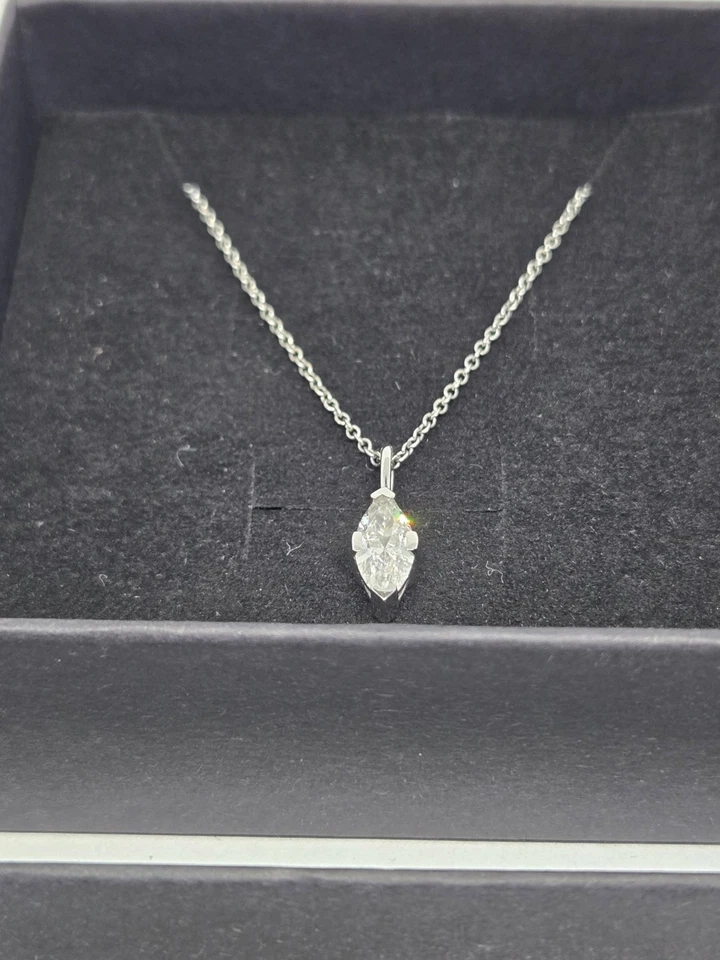 Brilliant Earth 18K 白金侯爵夫人钻石吊坠 3/4 克拉 tw 带评估和 — 第 2/4 张图片