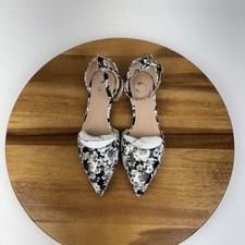 New Womens Journee Collection Reba Floral Pointed Toe Sandals Size 6.5 M NIB