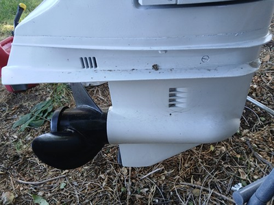 #ad 1970 Evinrude 115hp hydro electric 2 stroke outboard lower unit with 20quot; shaft $199.00