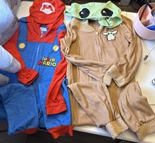 STAR WARS Kids GROGU Baby Yoda Pajamas Hooded One Piece Suit Mandalorian SZ M