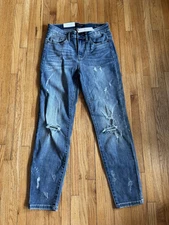 Judy Blue Jeans “Shredding Up My Style” Relaxed Fit Distressed /JB8273MD 7/28