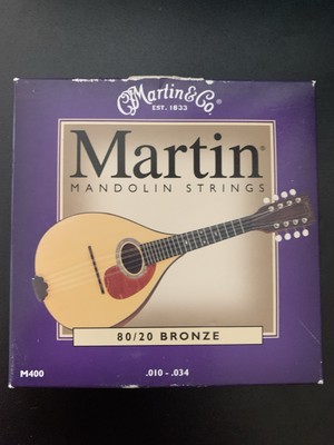 Martin M400 Standard Bronze Mandolin Strings, Light (10-34) NEW