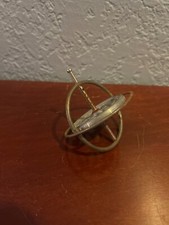 VINTAGE ANTIQUE RED CENTER HONEYCOMB GYROSCOPE SCIENTIFIC TOY