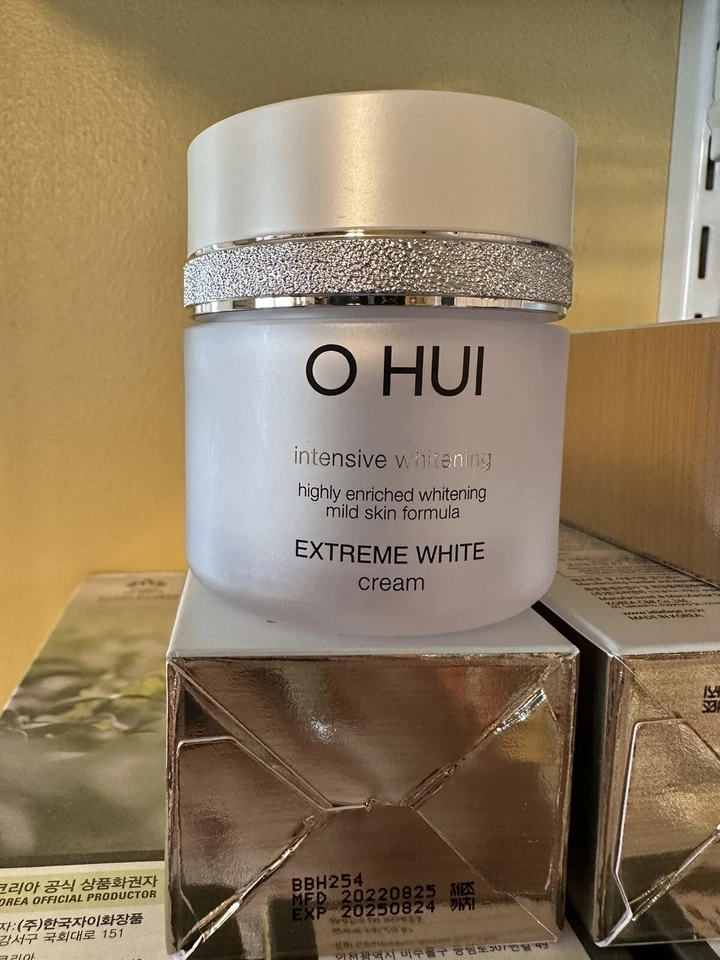 Crema blanca extrema O HUI 50 ml/iluminadora/manchas oscuras/tono de piel/radiante OHUI Foto 2 de 4