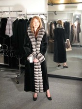 Chicago Fur Mart Size 14 Brand New Sheared Mink Coat W/chinchilla Tuxedo $19000.