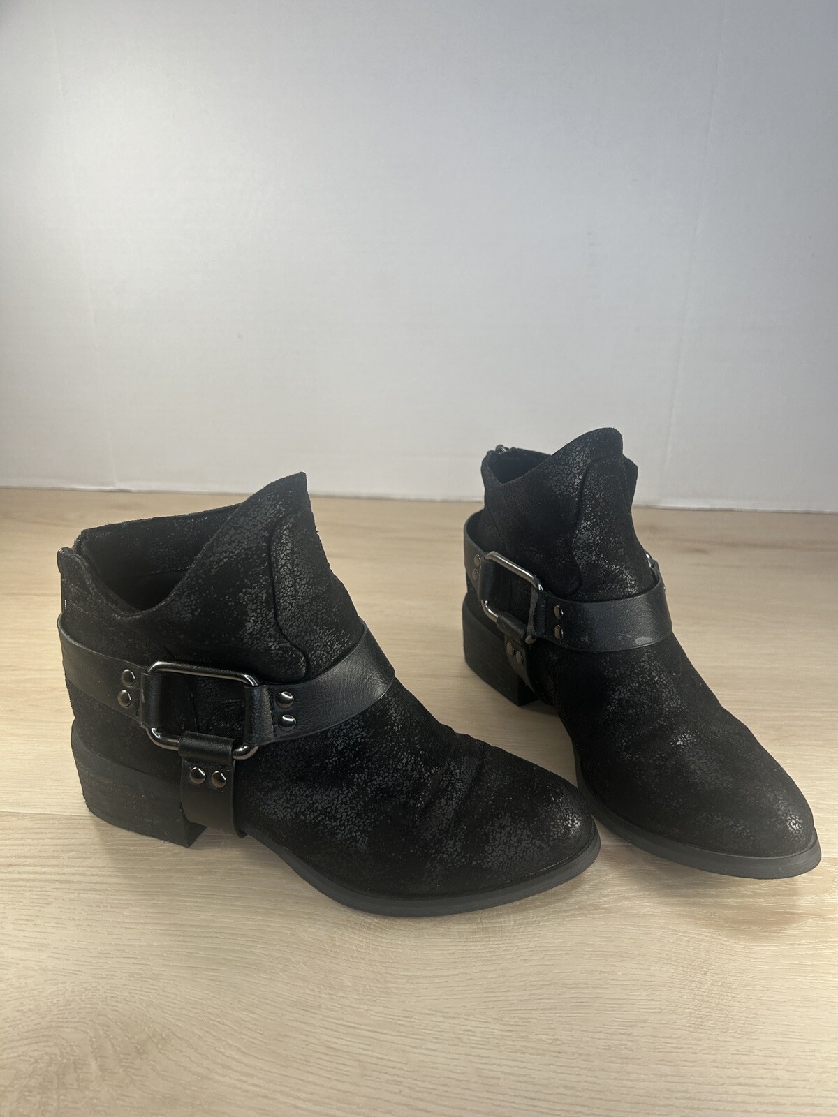 Not Rated Western Harness Women Ankle Boots Size 7 Black Low Heel Cowboy Boho