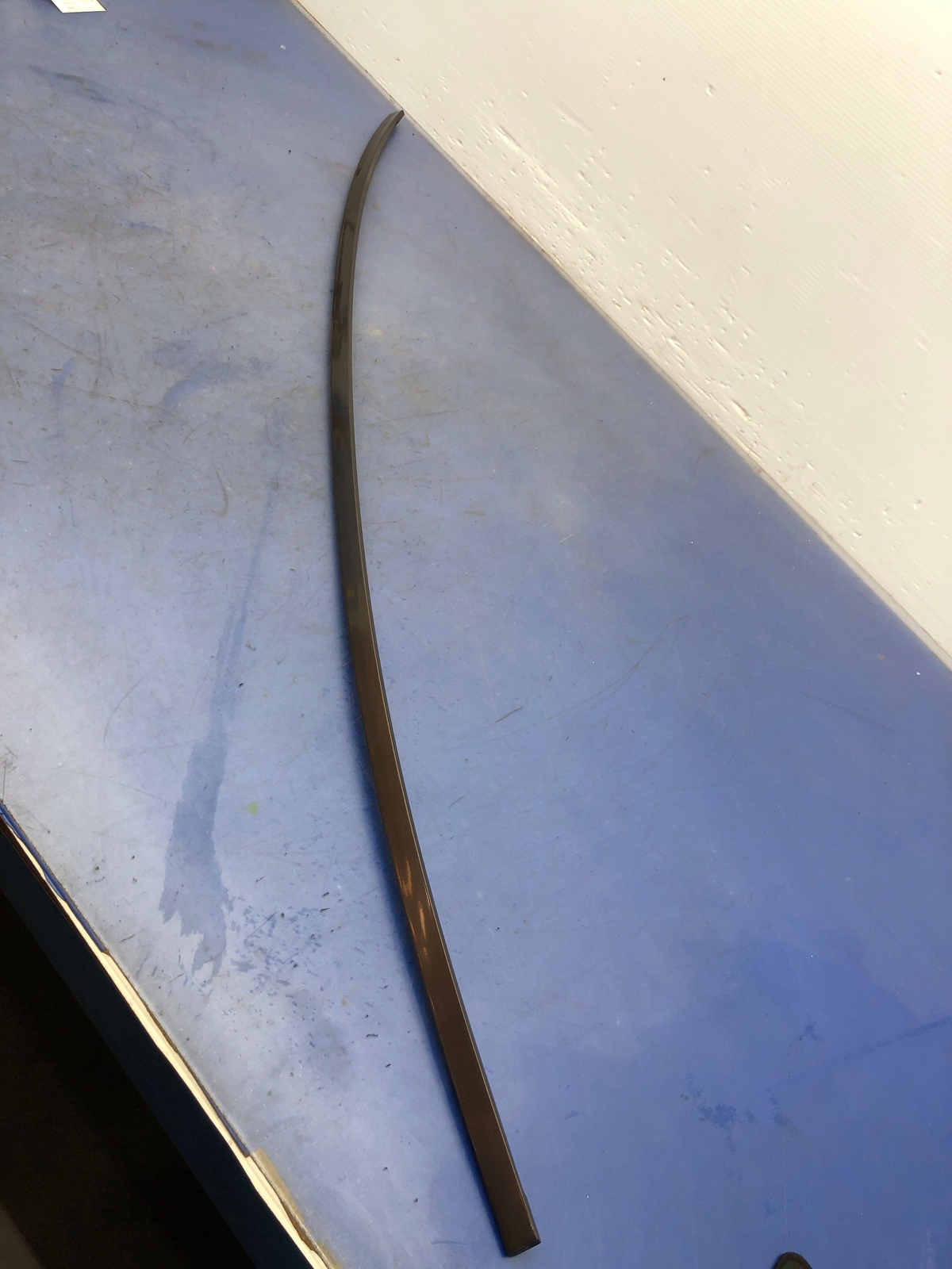 2014 - 2017 MASERATI GHIBLI M157 OEM RIGHT ROOF MOULDING 670010746 | BRONZE