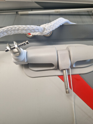 Kunstoffhalter/ Edelstahlhalter für Bimini Top für Schlauchboote 1 Stück