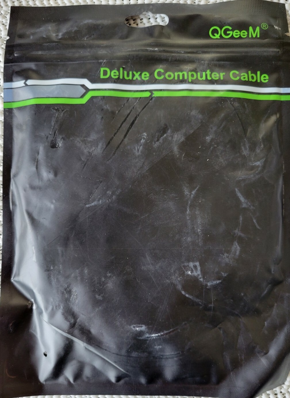 6FT QGeeM 4K HDMI Cable for Projector & TV - Factory Sealed-image