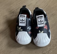 adidas Superstar 360 Low Repeat Logo - Size 5K