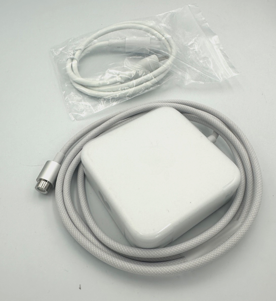 143w iMac Power adapter 電源アダプター　A2290 Genuine Apple 143W Power Adapter A2290 with Ethernet for