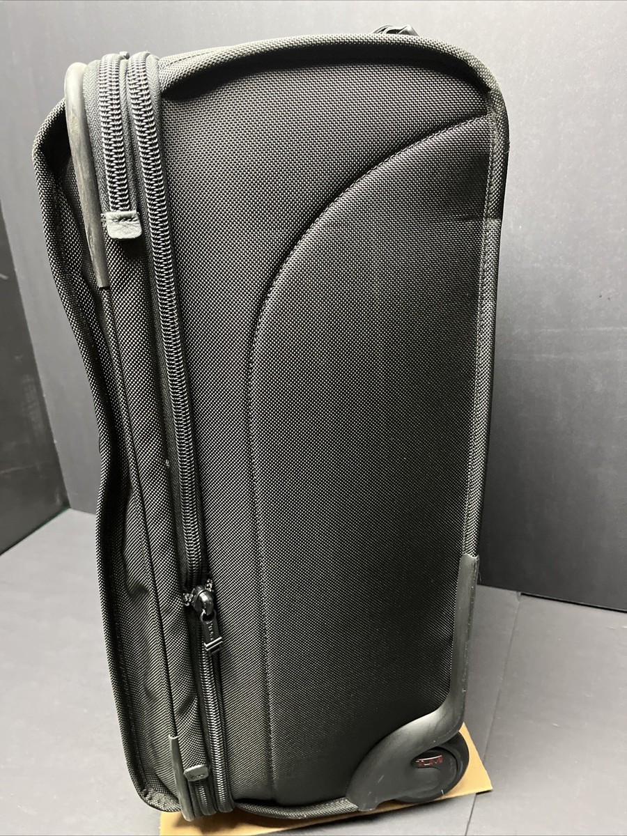 Tumi Alpha 22