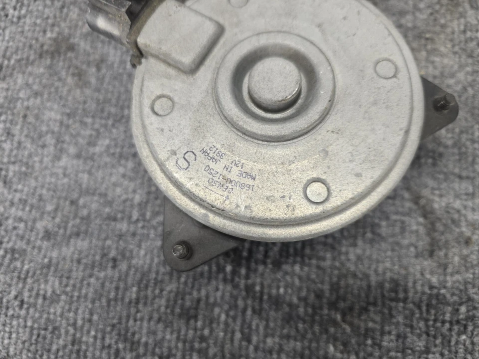 Ventilador de refrigeración derecho BRZ FR-S 2013-2016 pasajero motor OEM V19 Foto 2 de 3