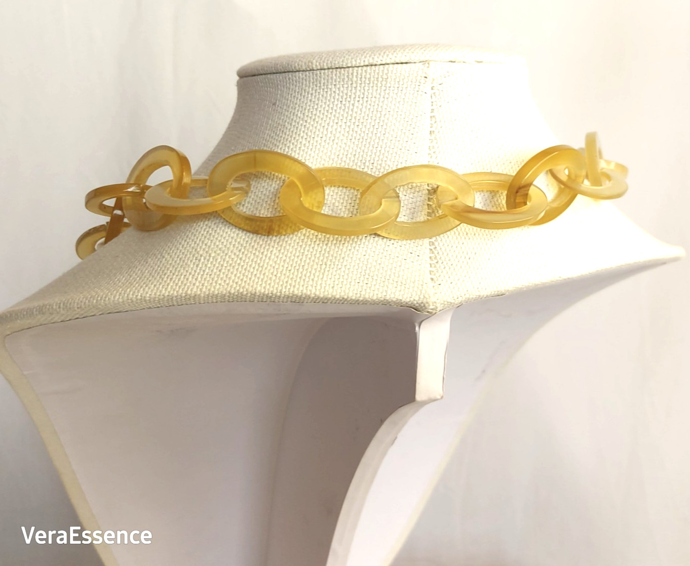 Large Tortoise Acrylic Link Statement Necklace Be… - image 5