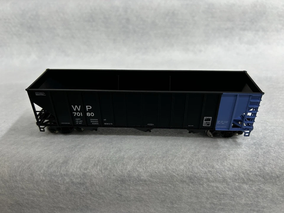 Bom Bowser Western Pacific 100 Ton Hoppers HO (PREÇO É POR CARRO ÚNICO) - Imagem 3 de 4