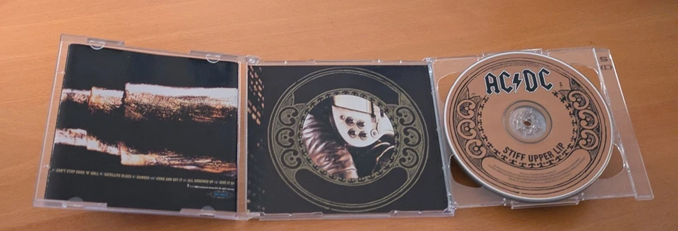 AC/DC » STIFF UPPER LIP SPECIAL LTD EDIT/BONFIRE US PROMO & PRESS TICKET '91 !!! - Bild 2 von 4