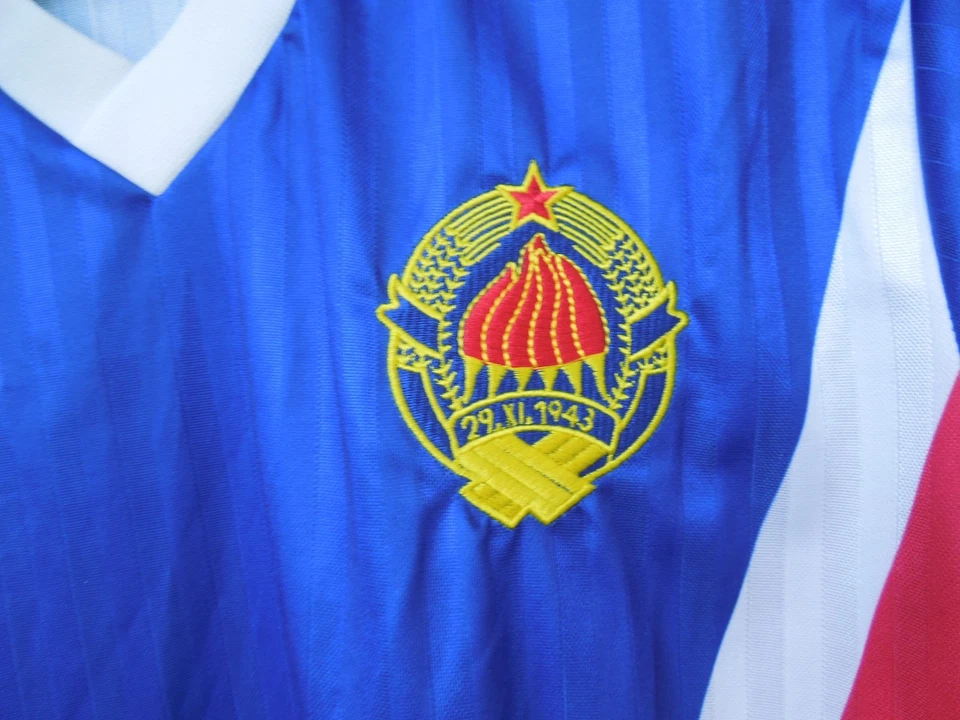 Yugoslavian National Team soccer jersey, large, adidas, 1990 World Cup retro - Image 3 of 4