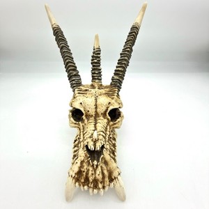 Summit Collection Demon Dragon Skull Wall Mount Plaque Resin Bone Gothic 3 Horns