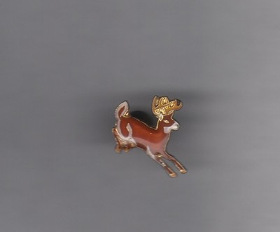 deer tie tack
