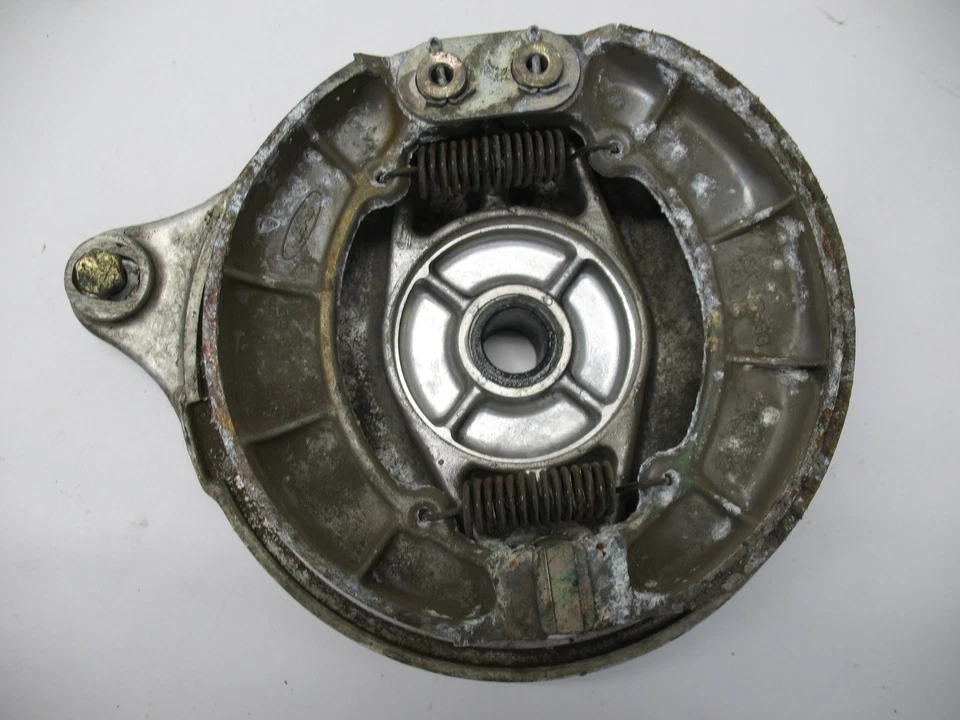 1978 HONDA CB750 A HONDAMATIC REAR BRAKE PANEL - Image 4 of 4