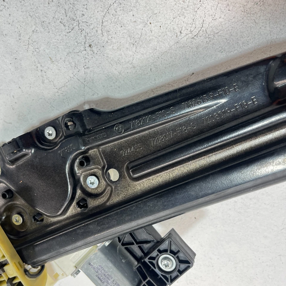 Elevador regulador ventana lado conductor trasero izquierdo/con motor BMW 535iX 2011-2016 OEM Foto 3 de 4